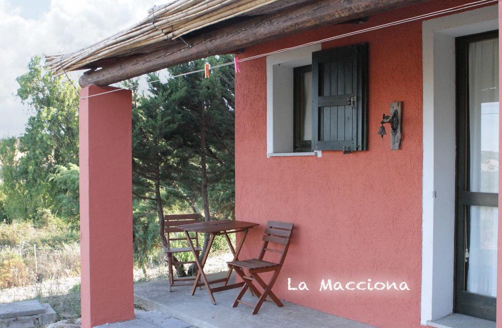 La Macciona Apartment อาเญ็นตู ภายนอก รูปภาพ